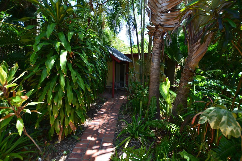 Shambhala Retreat Magnetic Island Cottages Nelly Bay Exterior photo