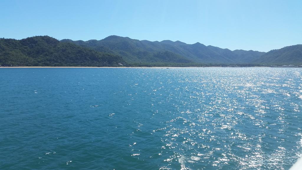 Shambhala Retreat Magnetic Island Cottages Nelly Bay Exterior photo