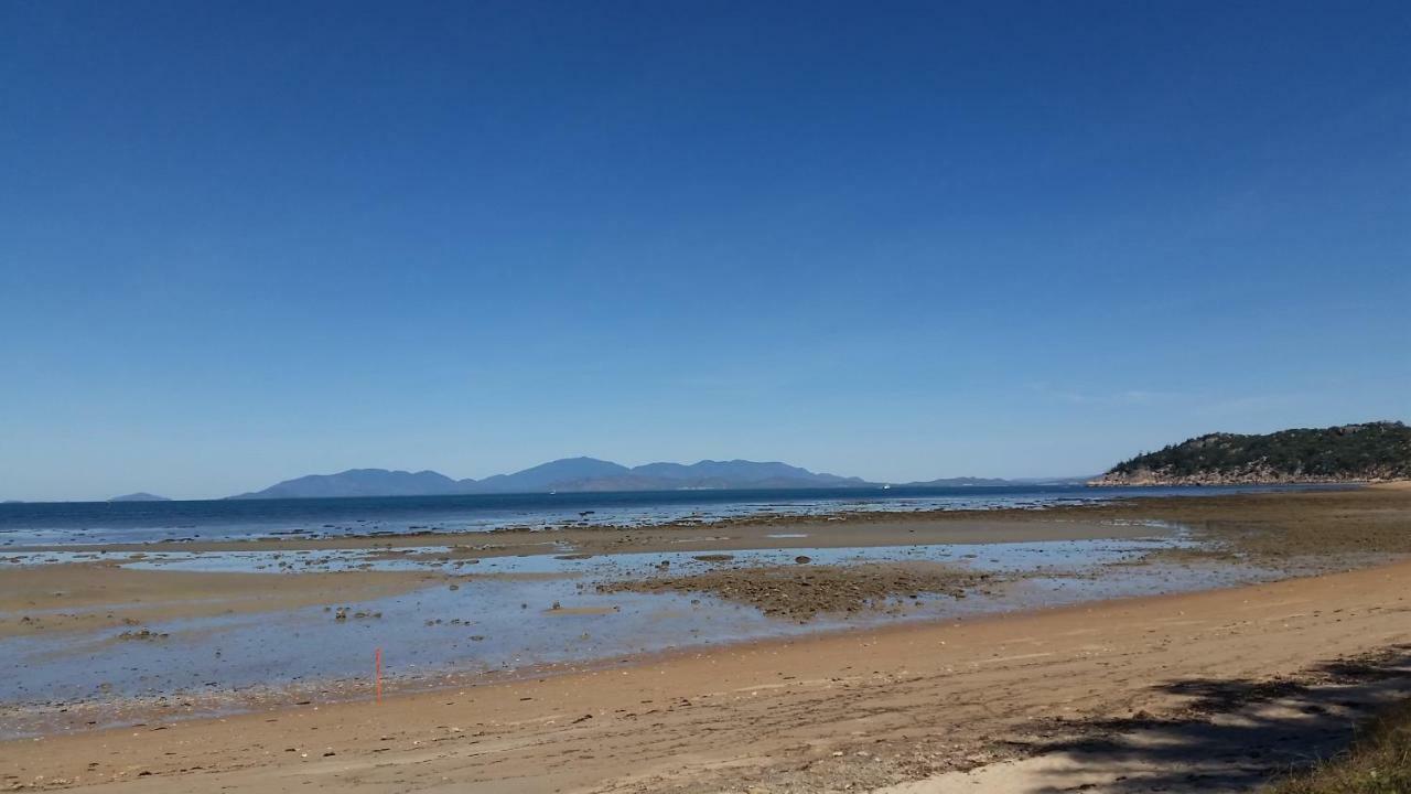 Shambhala Retreat Magnetic Island Cottages Nelly Bay Exterior photo