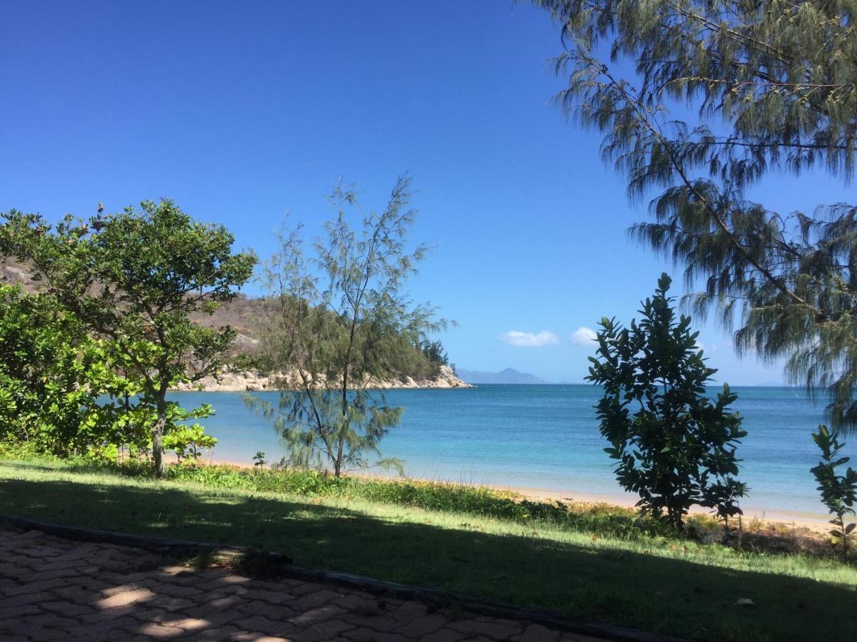 Shambhala Retreat Magnetic Island Cottages Nelly Bay Exterior photo